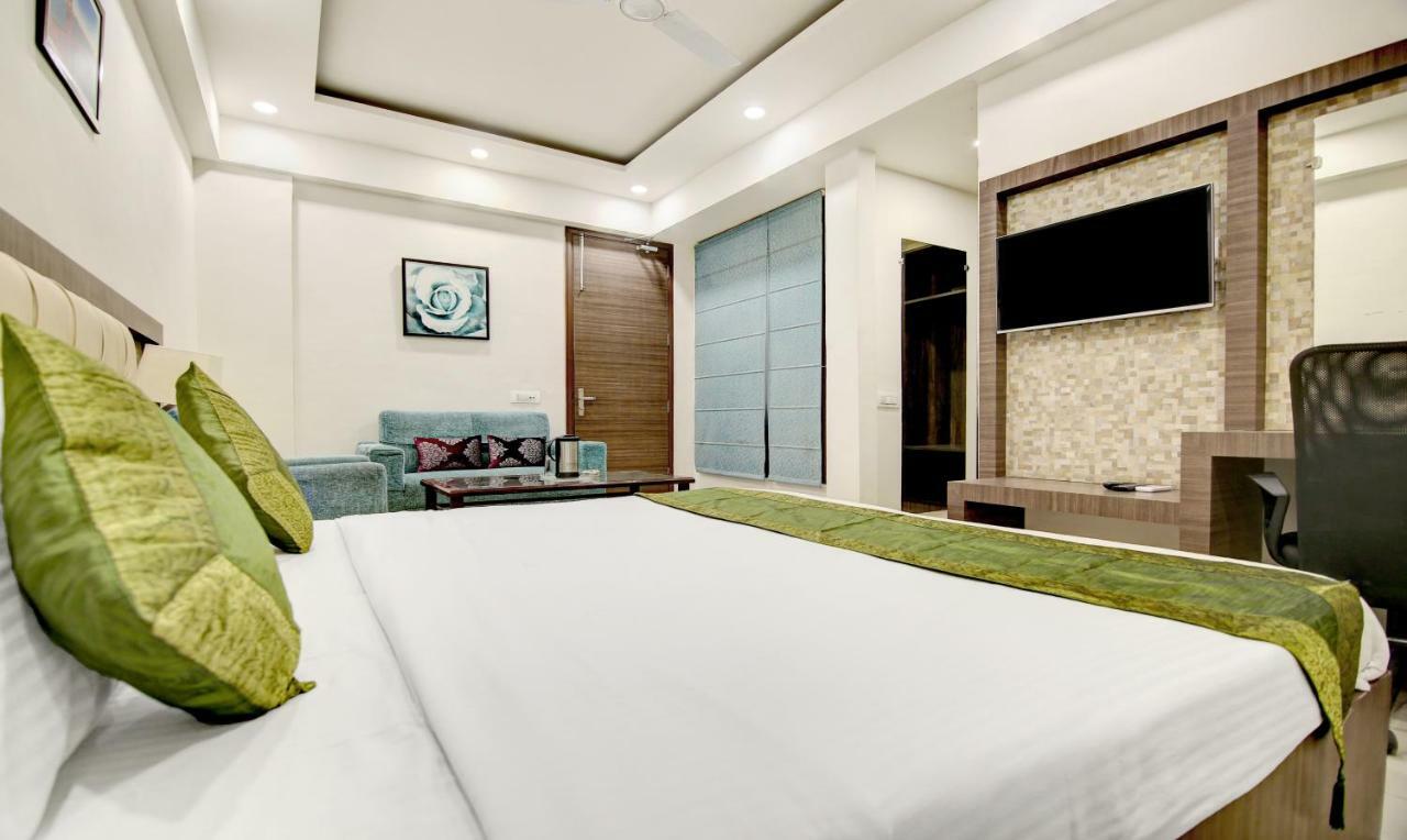 Itsy Hotels Solitaire Ambala Exterior photo