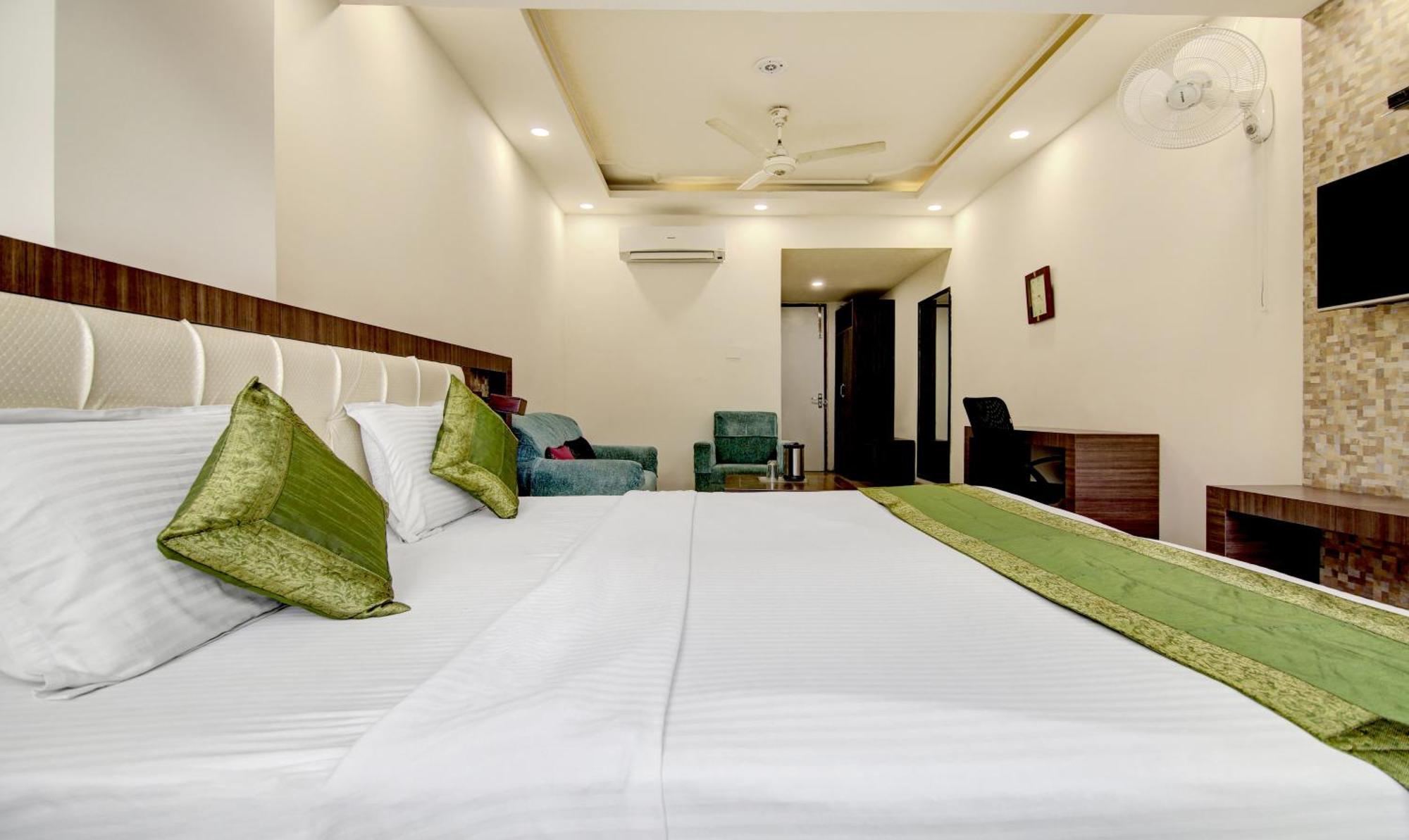 Itsy Hotels Solitaire Ambala Exterior photo