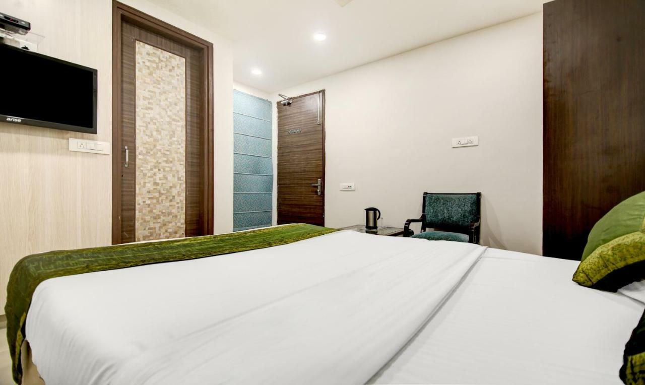 Itsy Hotels Solitaire Ambala Exterior photo