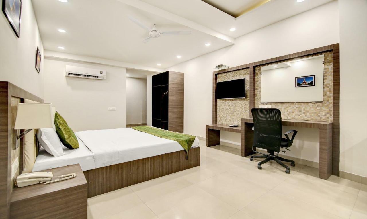 Itsy Hotels Solitaire Ambala Exterior photo
